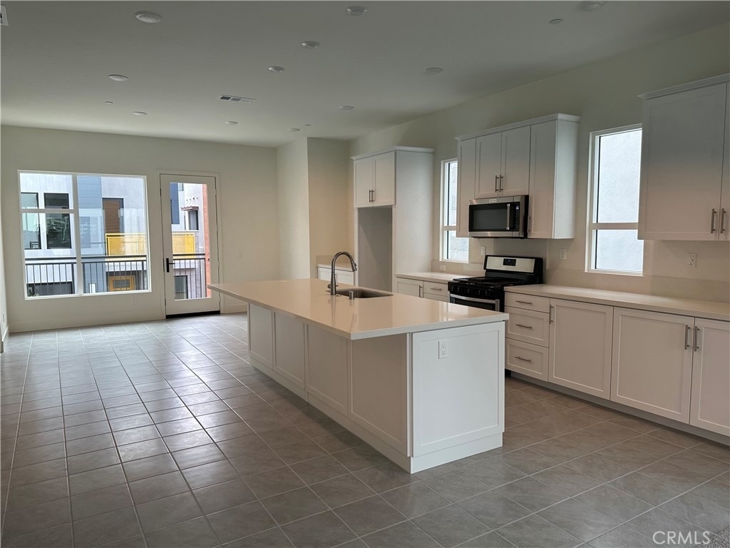 2182 Skylar - Photo 11