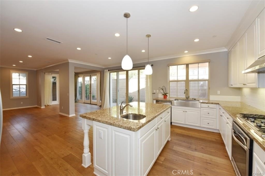 237 Wyndover - Photo 2