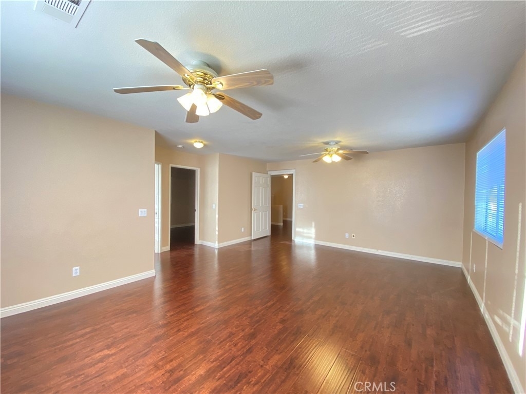 708 Hillview Street - Photo 30
