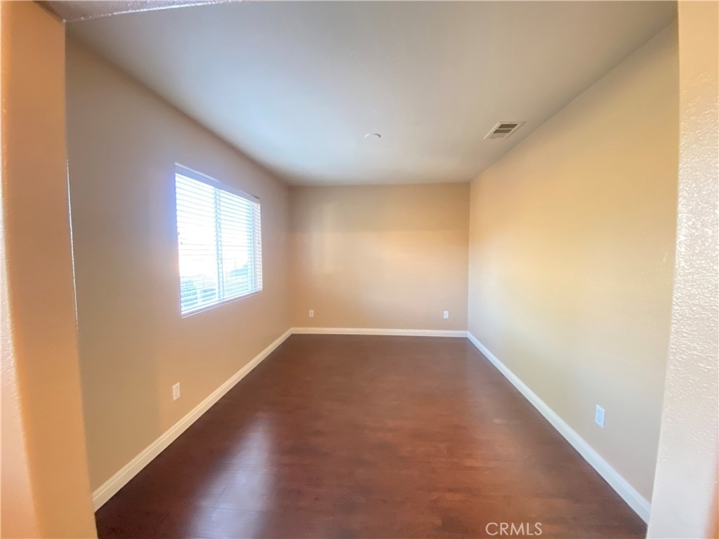 708 Hillview Street - Photo 19