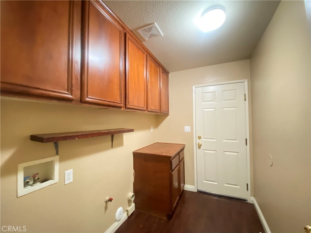 708 Hillview Street - Photo 14