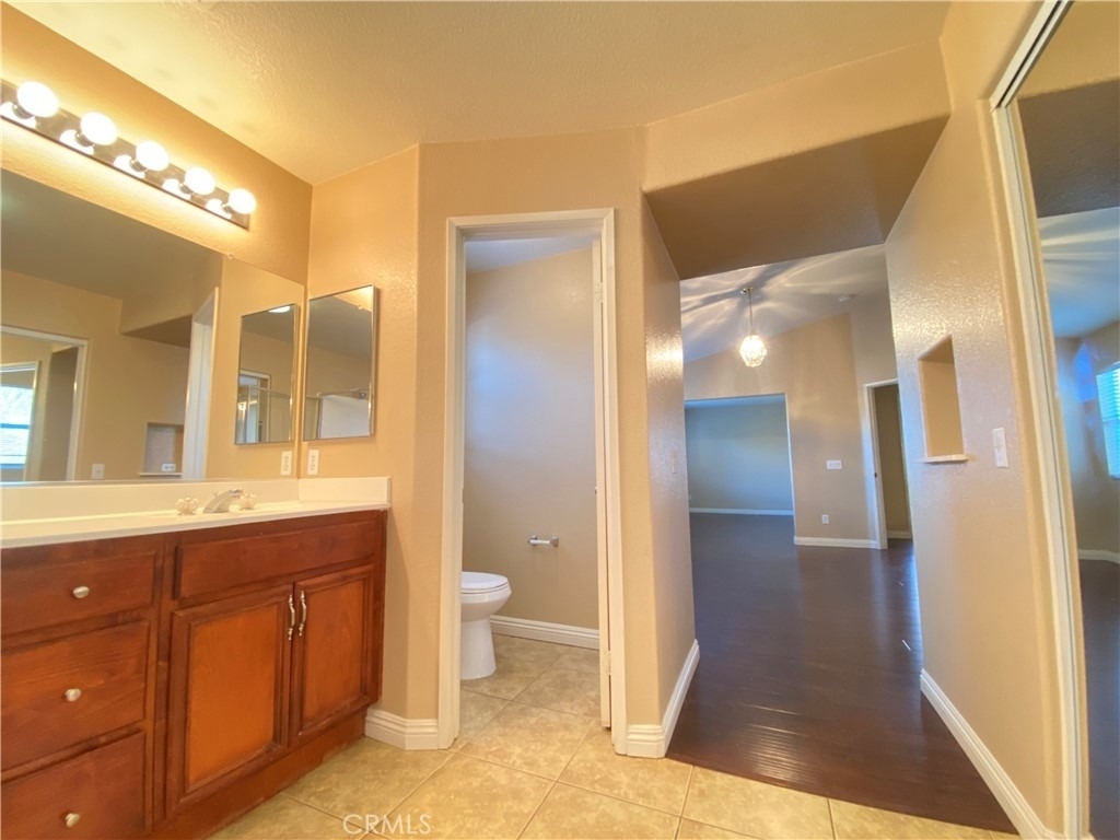 708 Hillview Street - Photo 23
