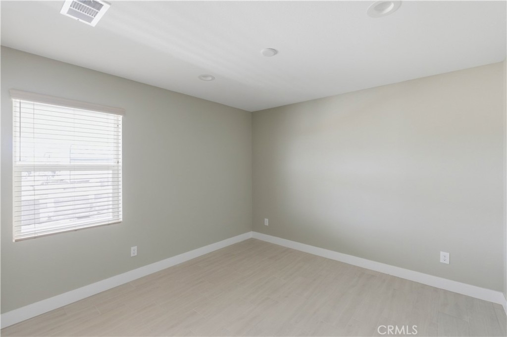12415 Sycamore Street - Photo 19