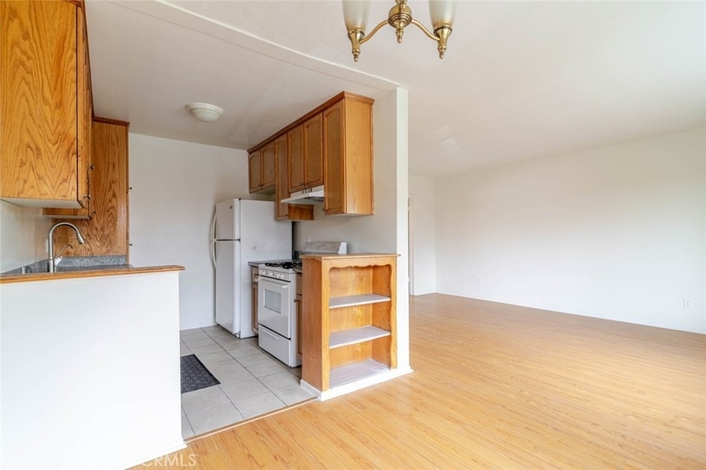 4514 Franklin Avenue - Photo 5
