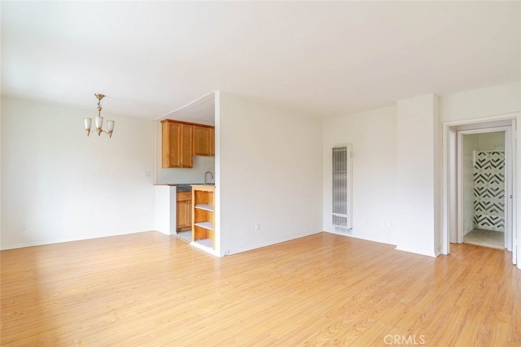 4514 Franklin Avenue - Photo 3