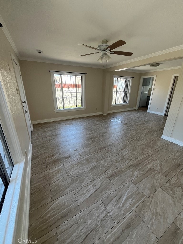 5216 S Budlong - Photo 19