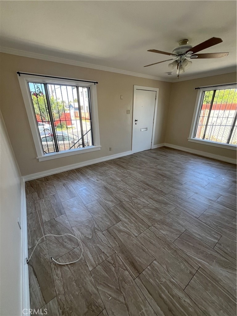 5216 S Budlong - Photo 15