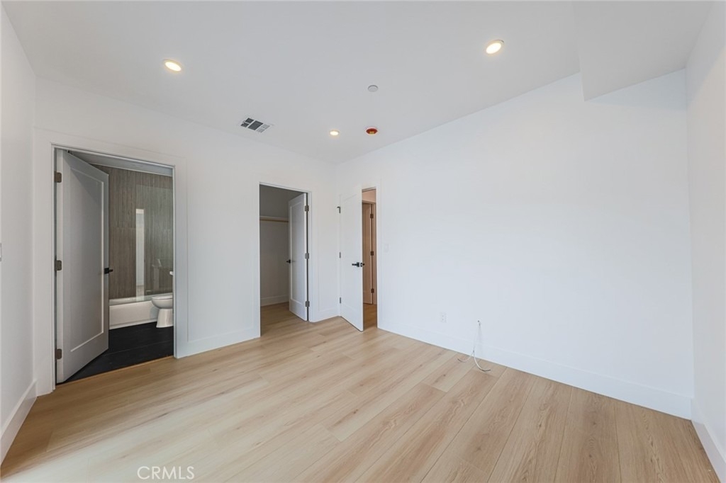 1239 N Orange Drive - Photo 17