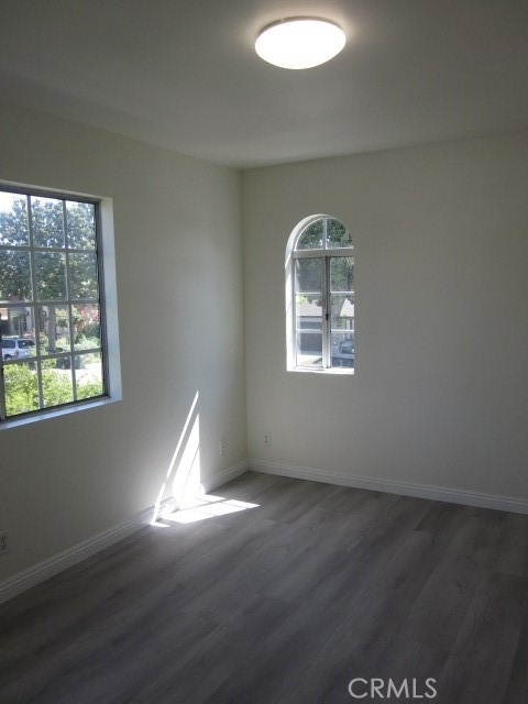 6017 Primrose Avenue - Photo 13