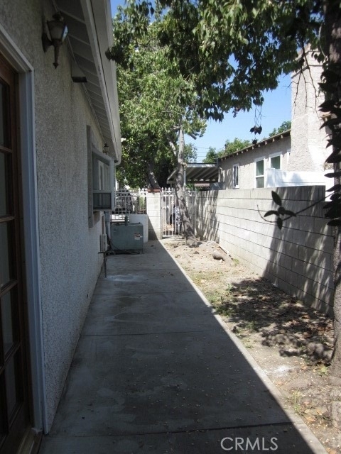 6017 Primrose Avenue - Photo 24
