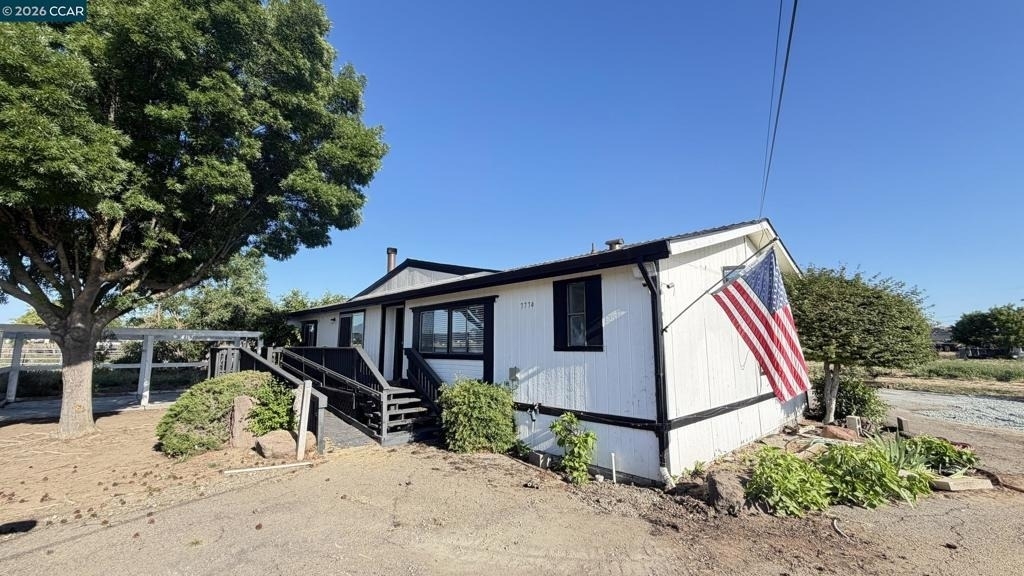 7770 Lone Tree - Photo 0