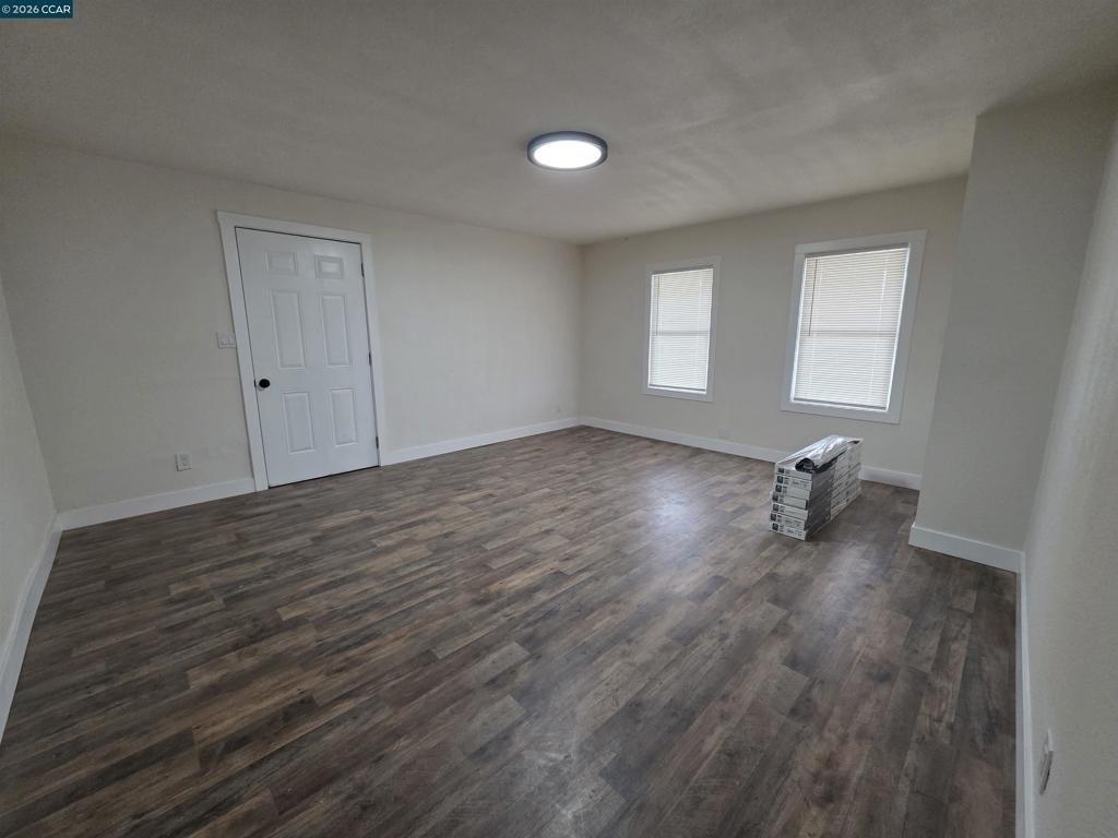 139 Ambrose Ave Unit A - Photo 5