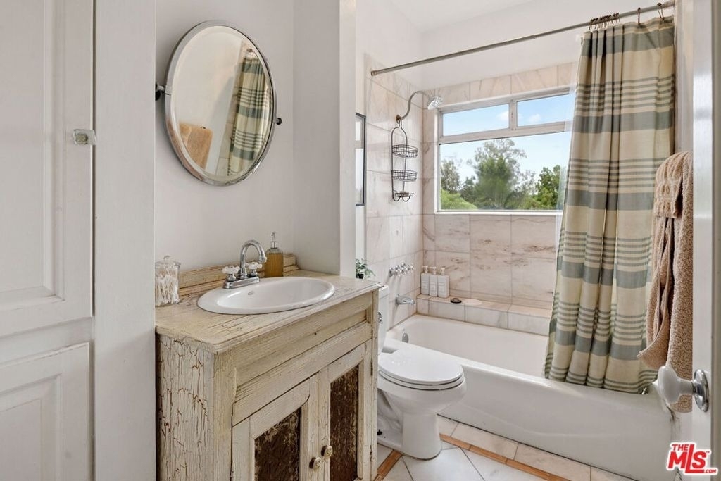 334 Crane Boulevard - Photo 19