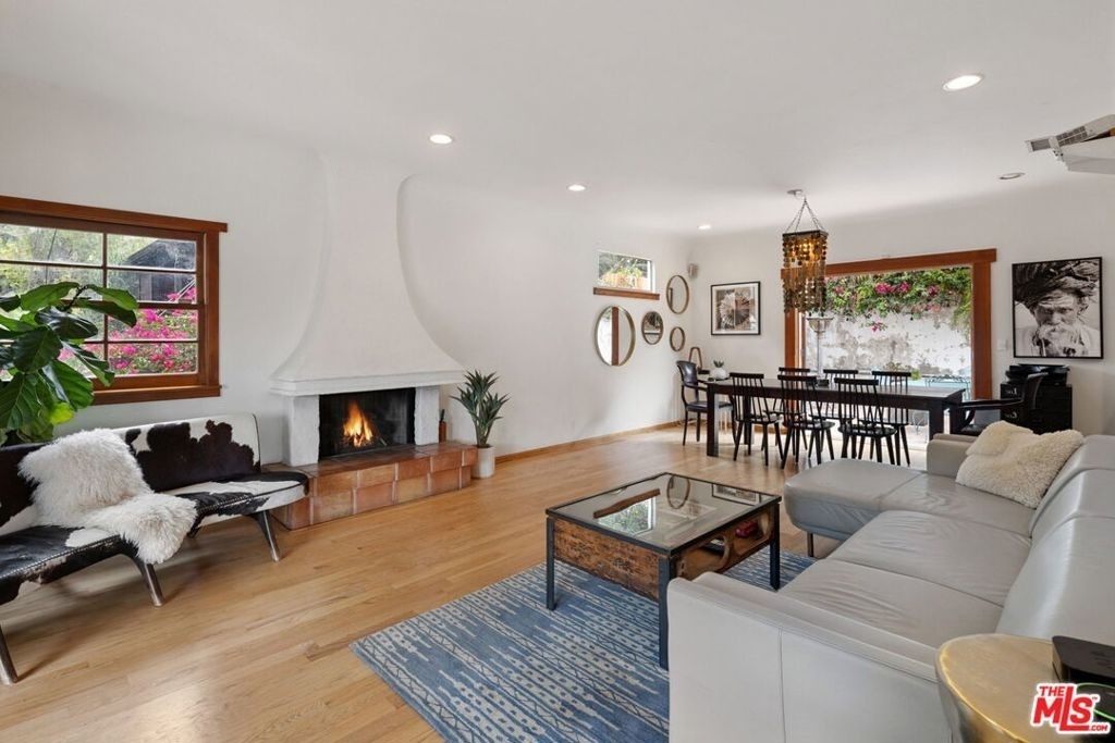 334 Crane Boulevard - Photo 4