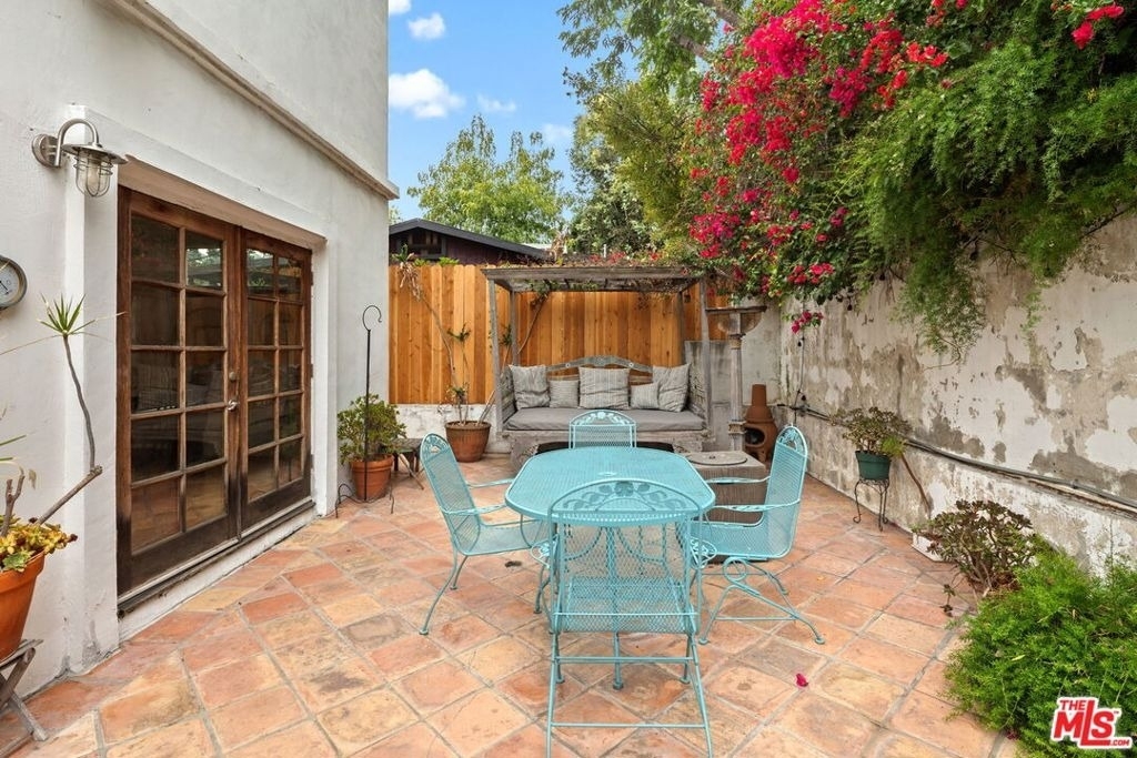 334 Crane Boulevard - Photo 13