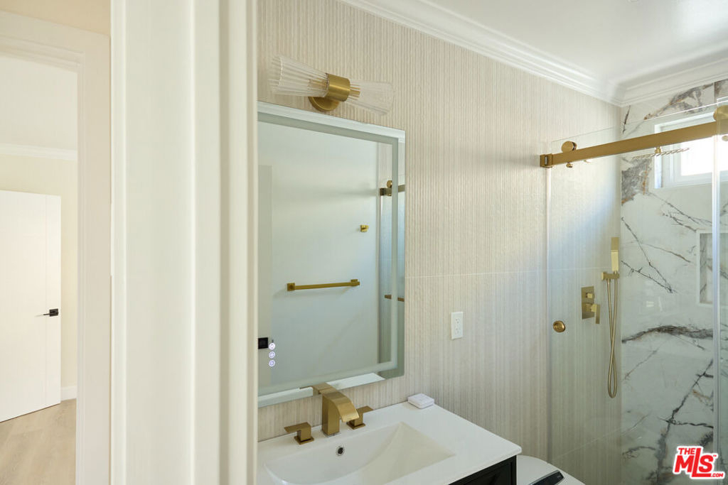 1223 23rd Street - Photo 10