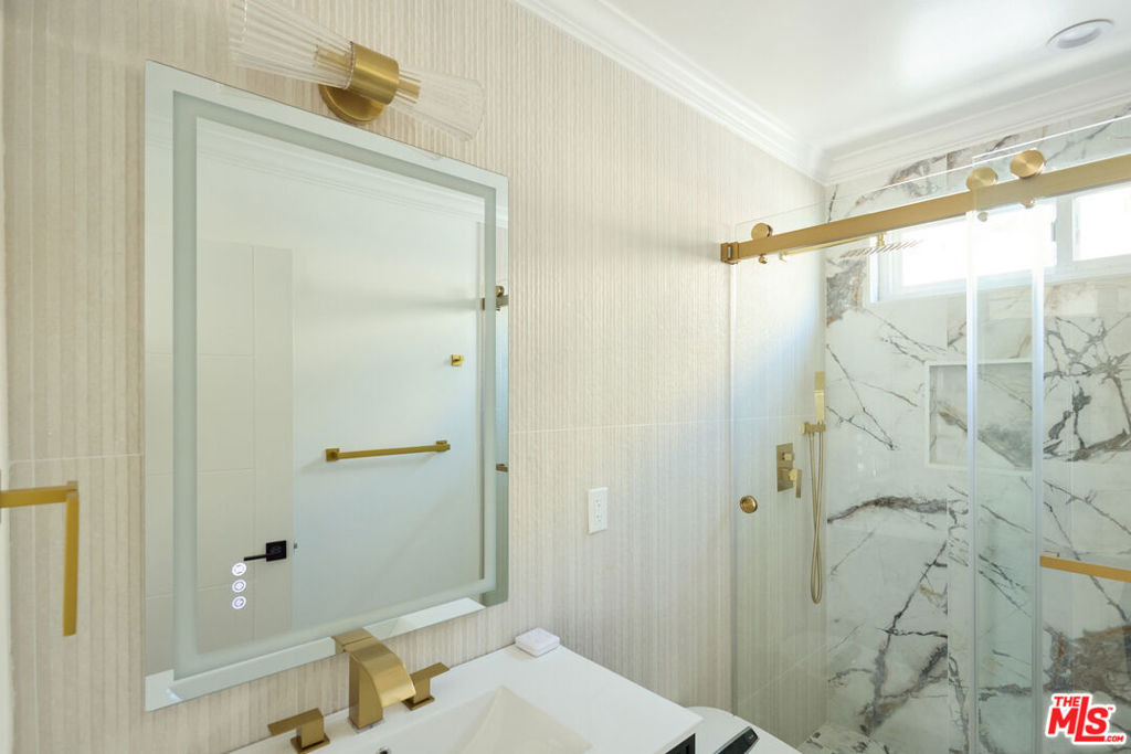 1223 23rd Street - Photo 9