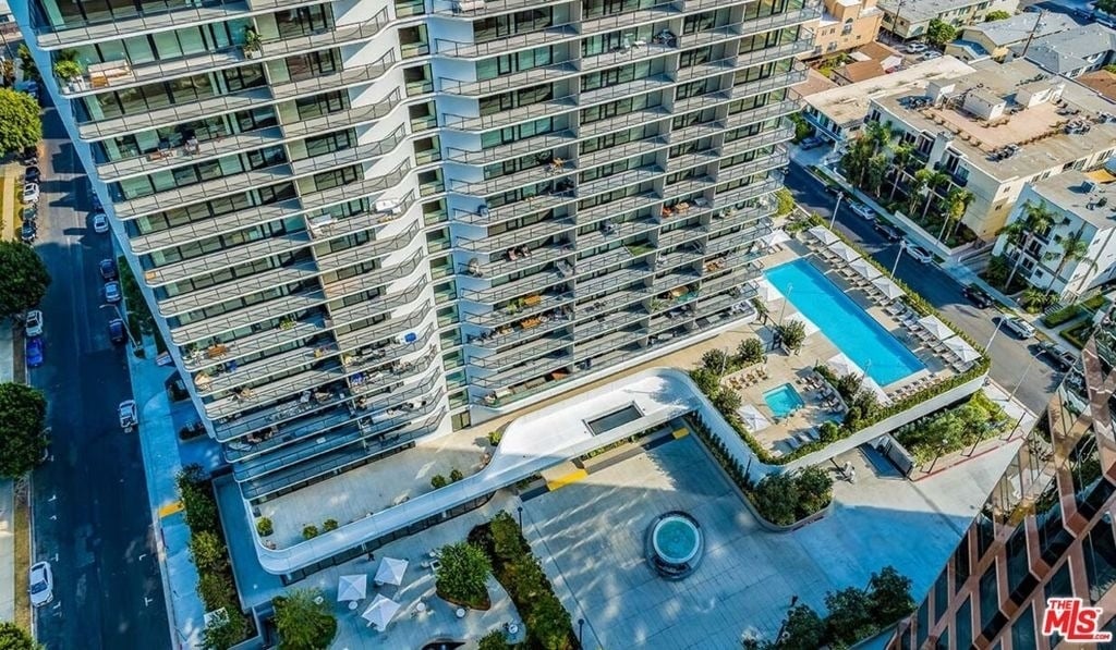 11750 Wilshire Boulevard - Photo 15