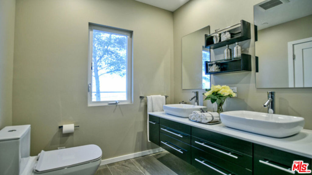 649 Cross Avenue - Photo 13