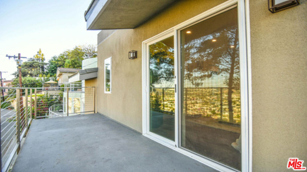 649 Cross Avenue - Photo 11