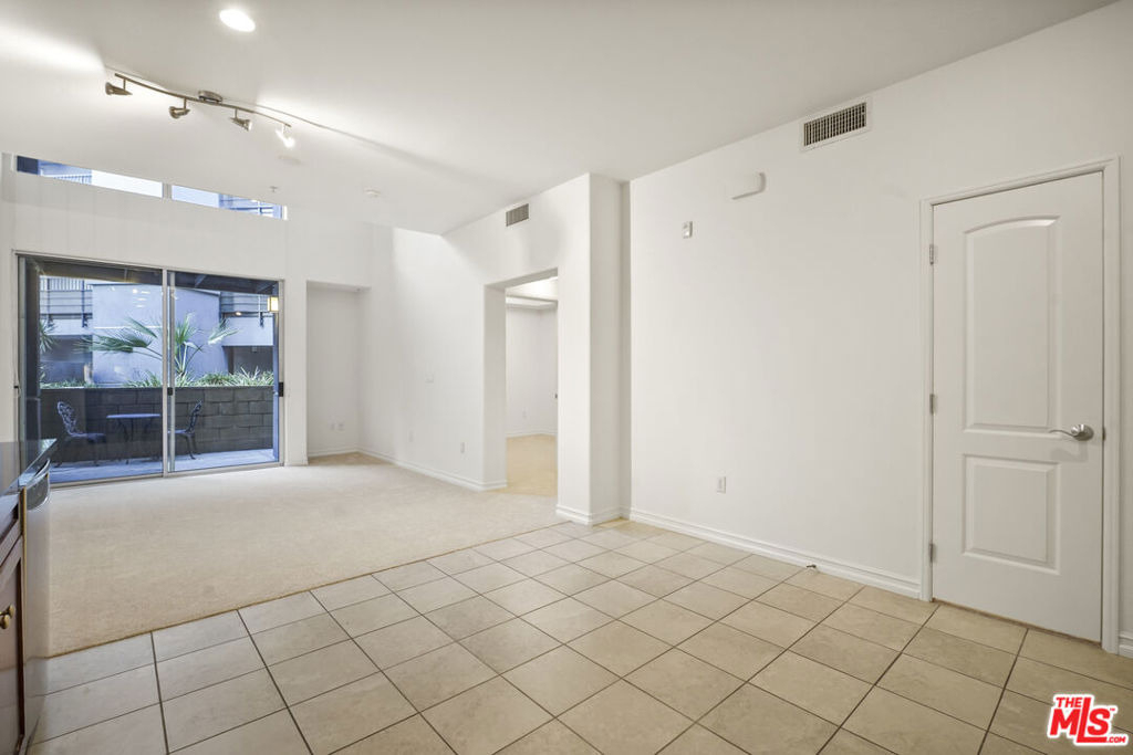 629 Traction Avenue - Photo 40