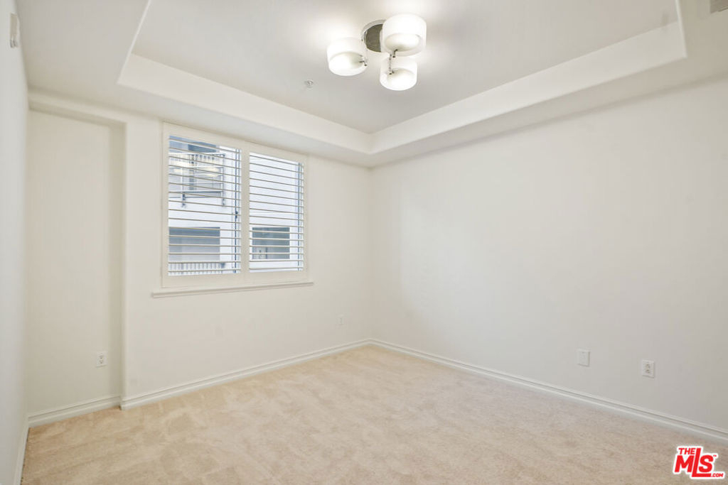 629 Traction Avenue - Photo 20