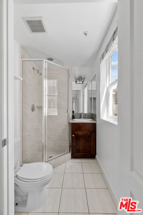 5633 Carlton Way - Photo 9