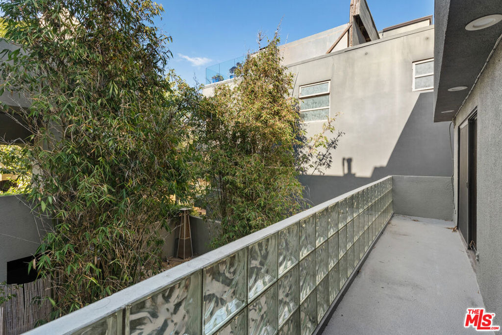 22 28th Avenue - Photo 23