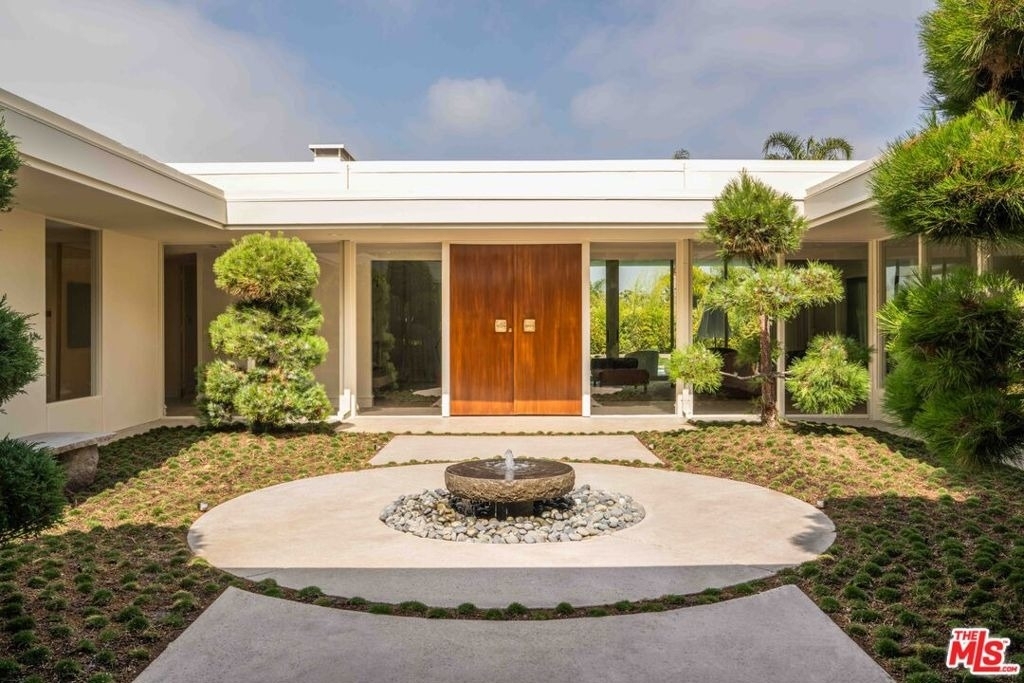 1862 Loma Vista Drive - Photo 2