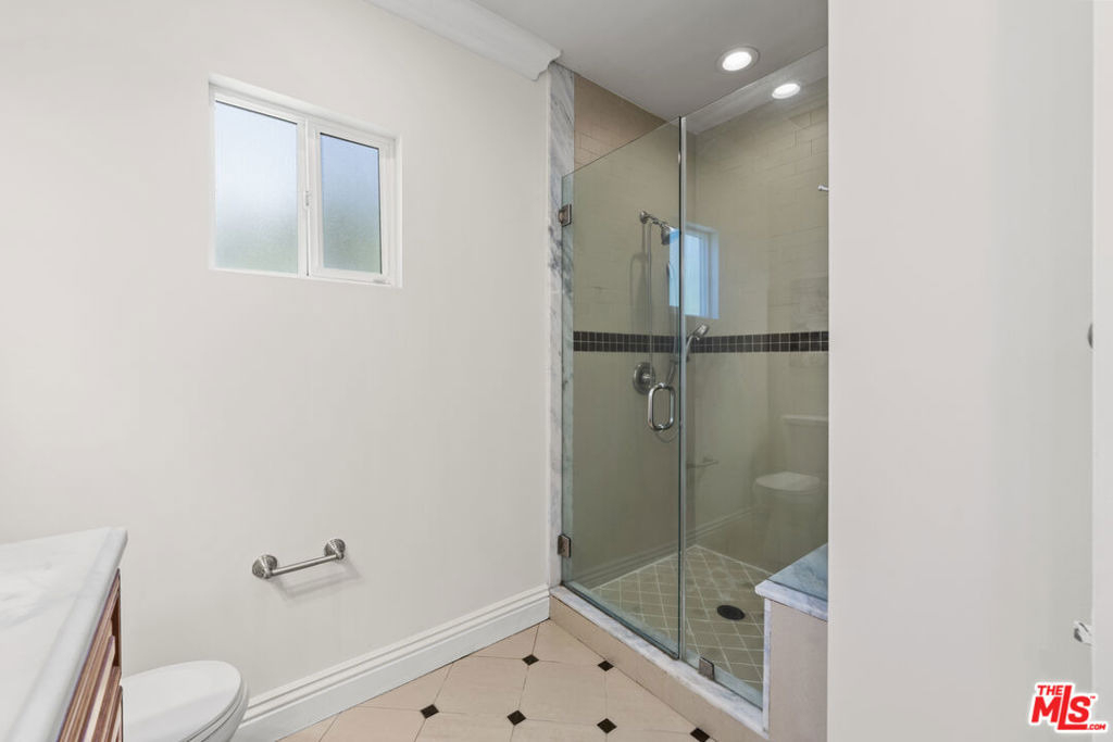 1114 S La Peer Drive - Photo 23