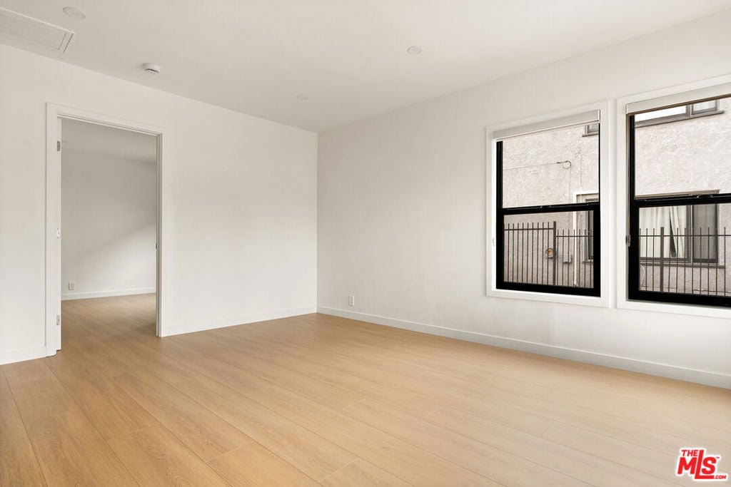 1614 Hauser Boulevard - Photo 4
