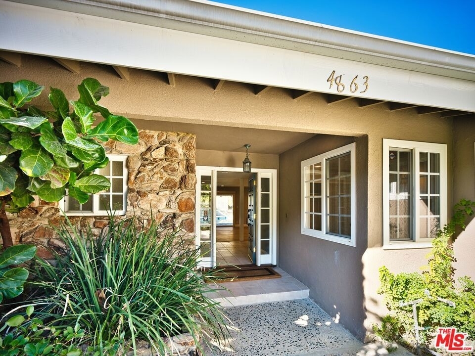 4863 Don Juan Place - Photo 3