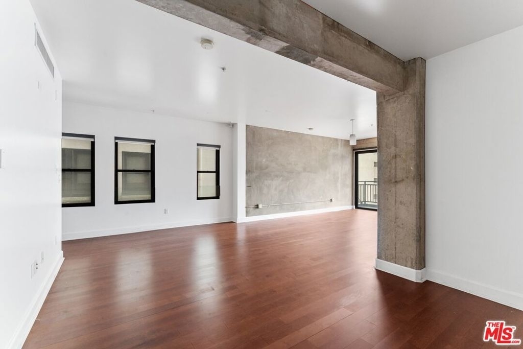 416 S Spring Street - Photo 9