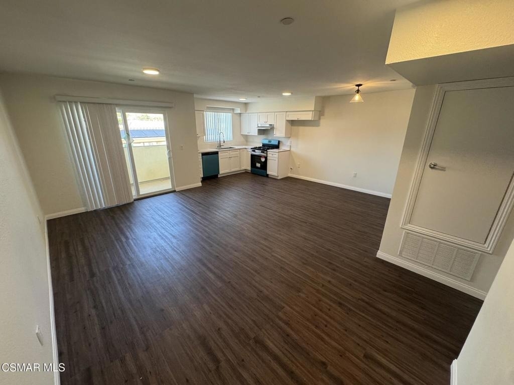 1850 Buyers Street - Photo 5