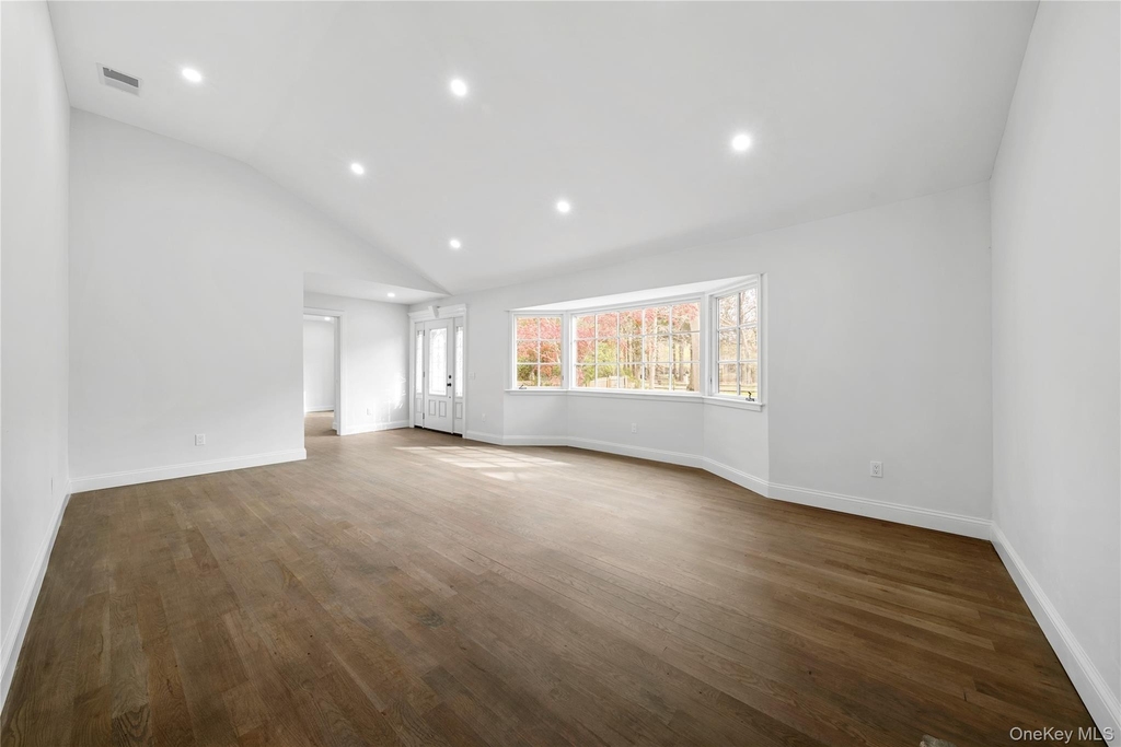 257 Southlawn Avenue - Photo 6