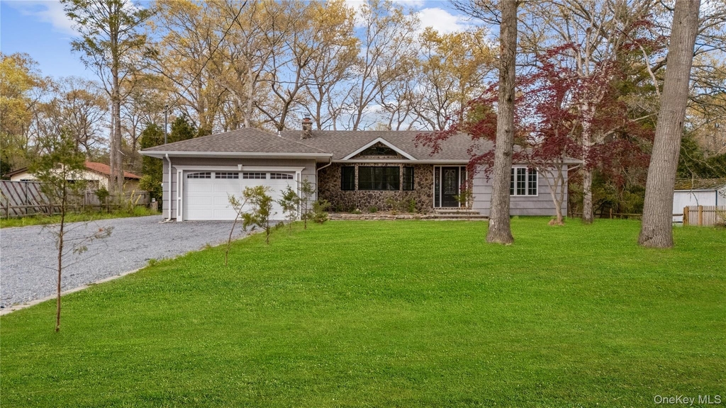 257 Southlawn Avenue - Photo 1