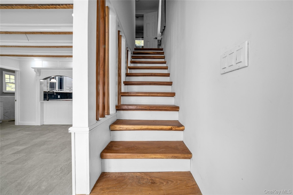 143 Rocky Point Landing Road - Photo 11