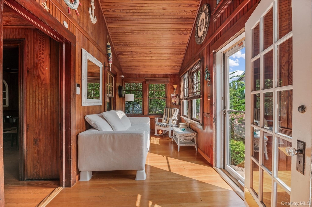 40 Bungalow Walk - Photo 1