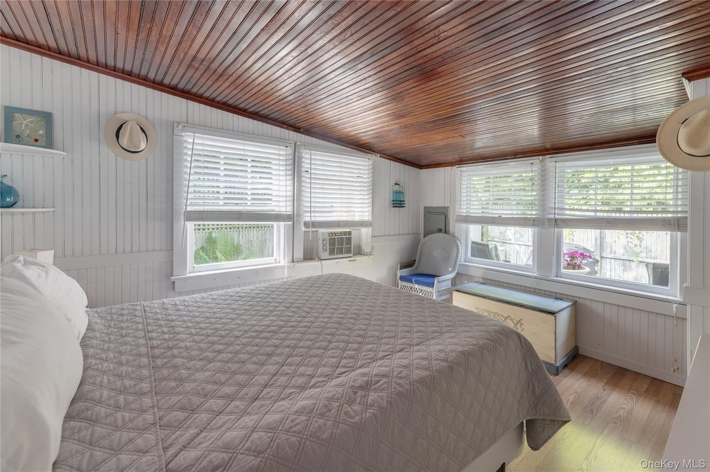 40 Bungalow Walk - Photo 9