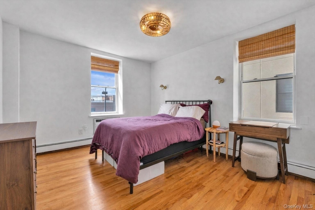 25 W Broadway - Photo 12