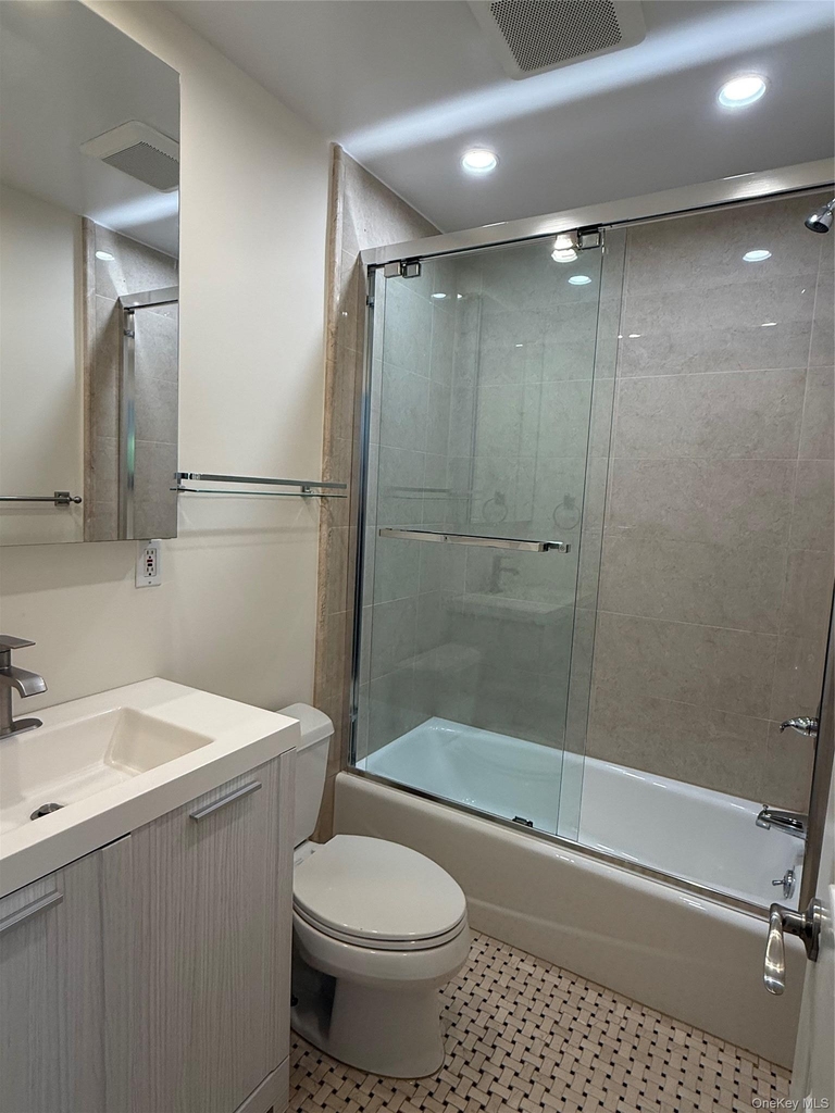 26 Florence Avenue - Photo 7