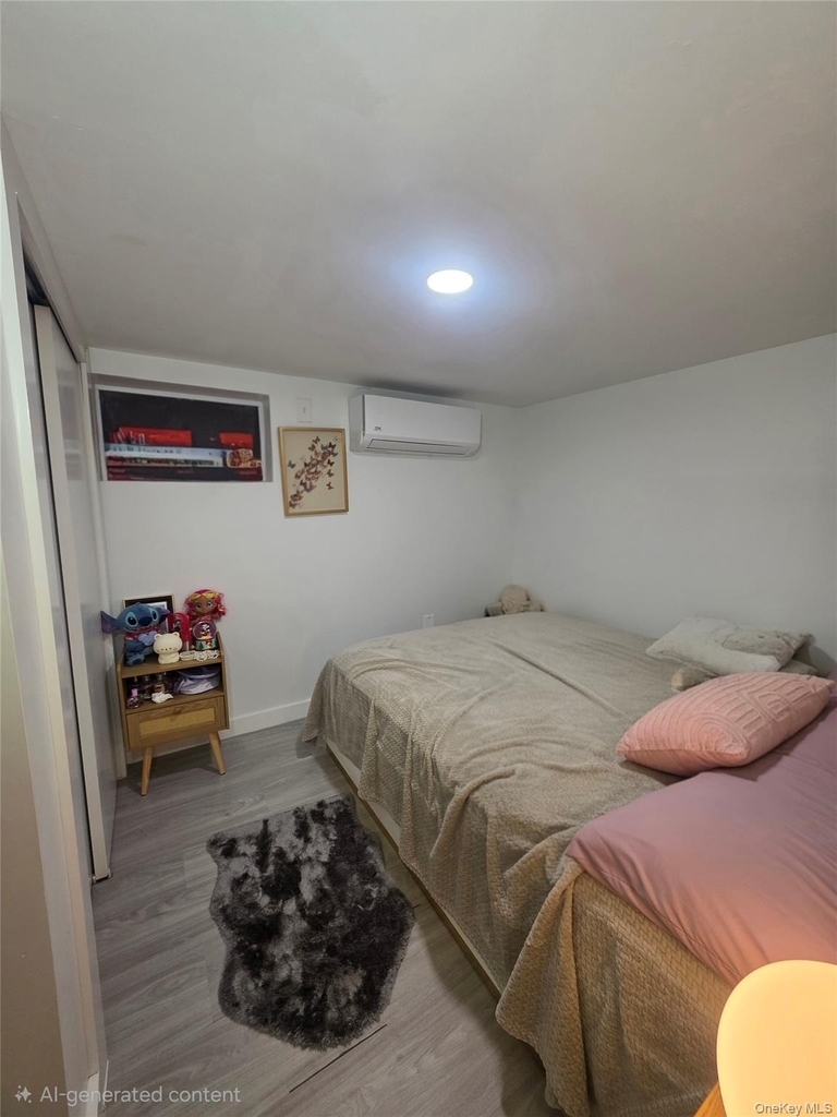 132 Roosevelt Avenue - Photo 9
