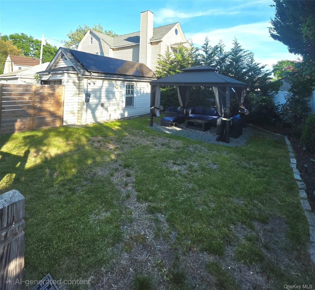 132 Roosevelt Avenue - Photo 10