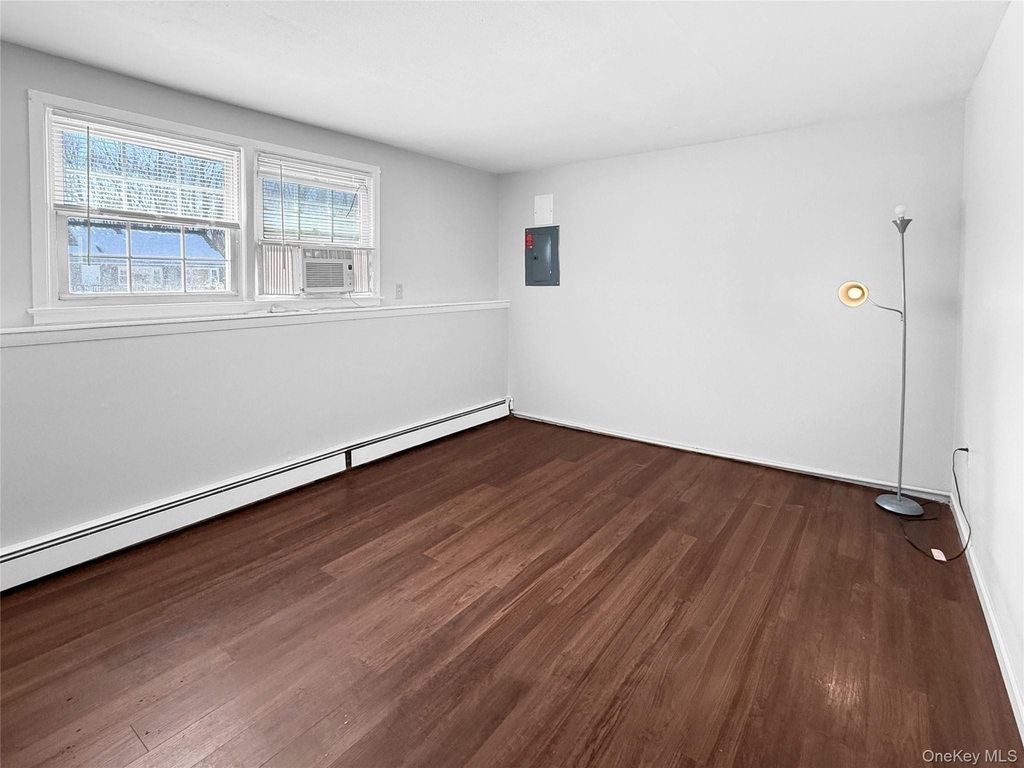 83 Kent Road - Photo 8