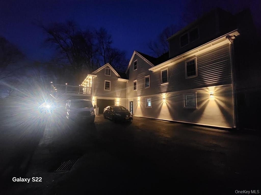 15 Lakeview Road - Photo 2