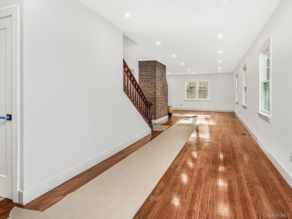 15 Lakeview Road - Photo 4