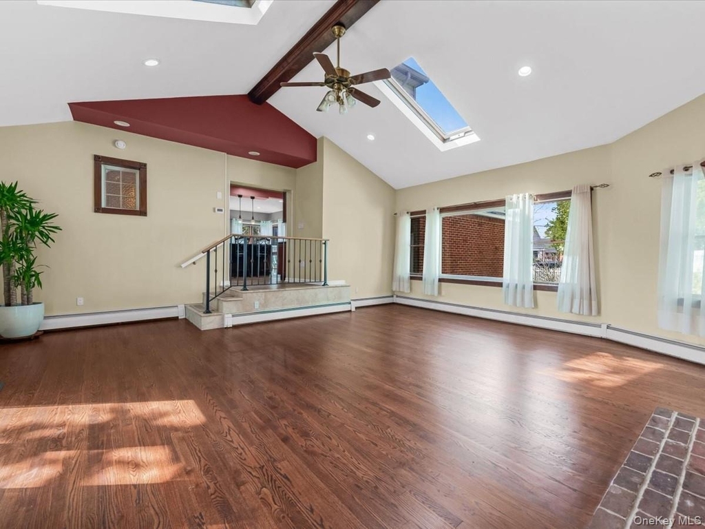 2 Tottenham Place - Photo 12