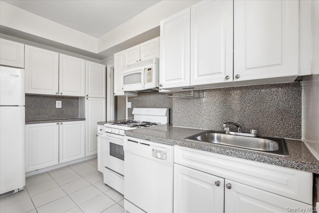45 Popham Road - Photo 9