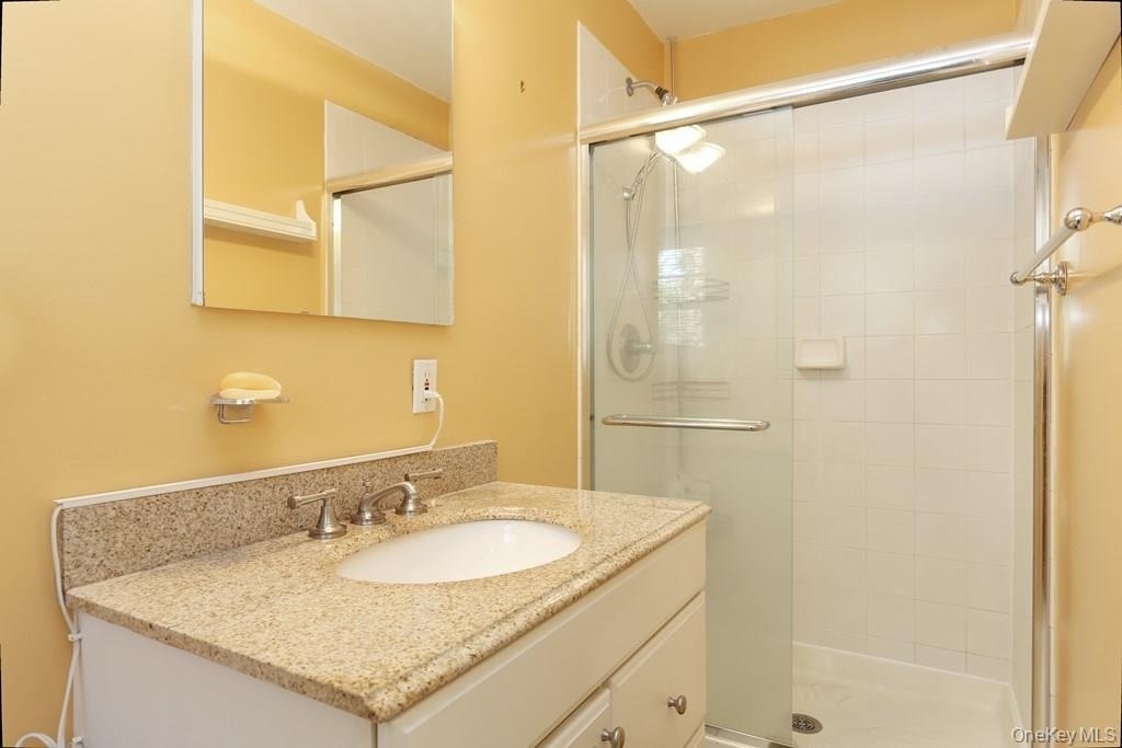7 Susan Court - Photo 12