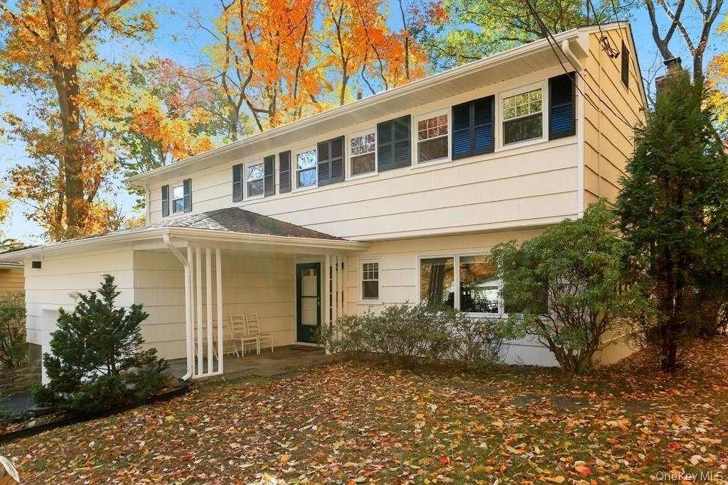 7 Susan Court - Photo 0